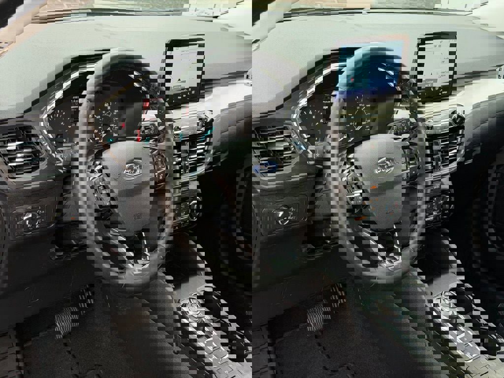 Certified 2022 Ford Escape SEL image 10
