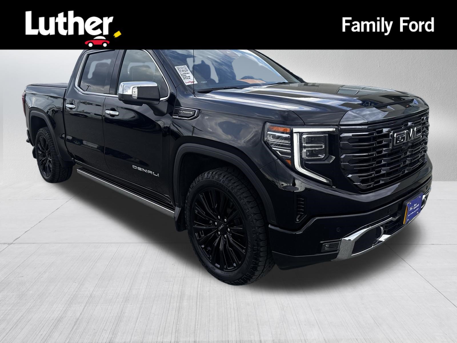 Used 2023 GMC Sierra 1500 Denali Ultimate AWD/4WD image 1