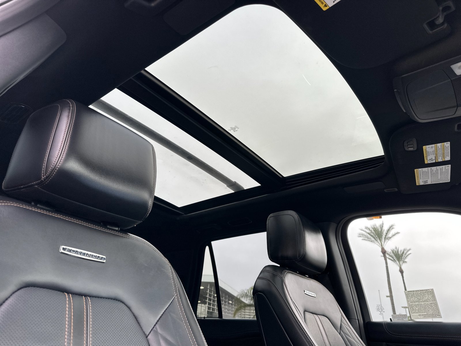 Certified 2022 Ford Expedition Max Platinum image 19