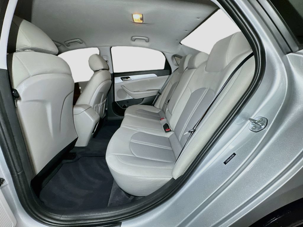 Used 2019 Hyundai Sonata SE FWD image 31