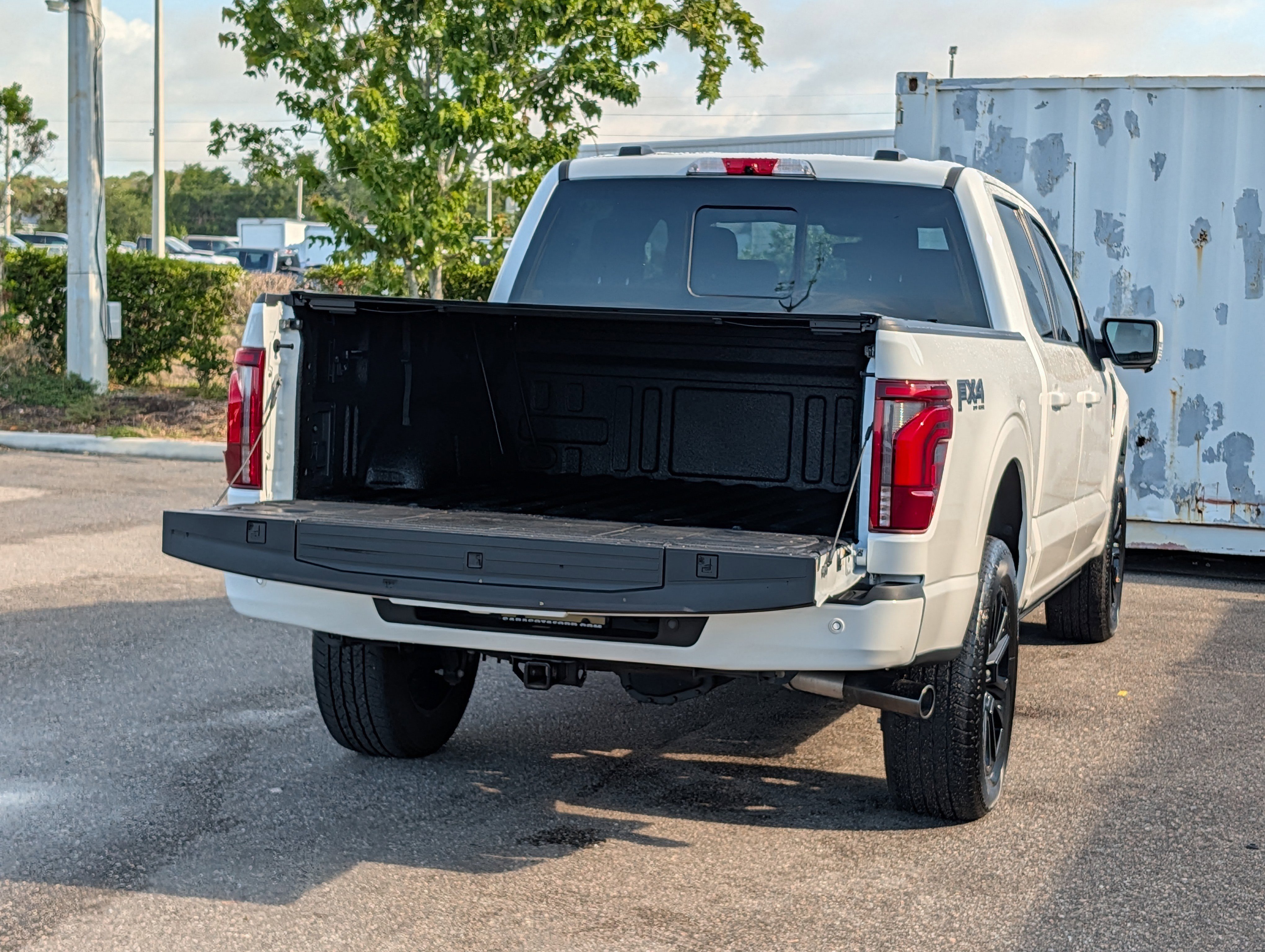 Certified 2024 Ford F150 Platinum w/ FX4 Off-Road Package AWD/4WD image 13