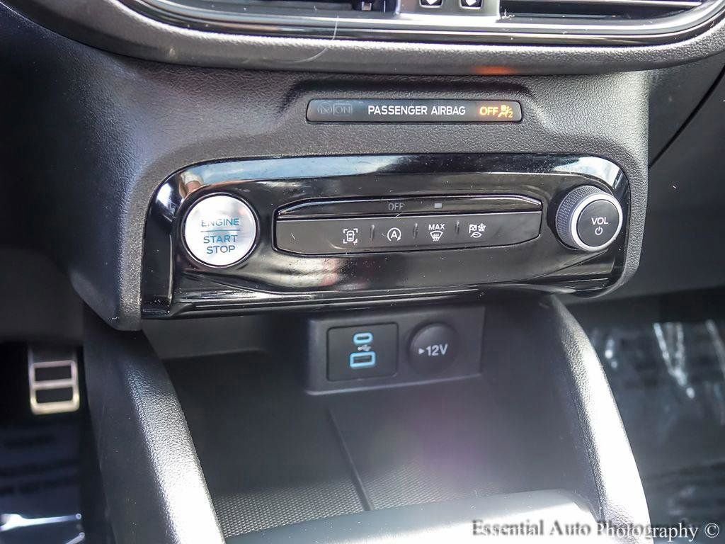Certified 2023 Ford Escape ST-Line w/ Tech Pack #1 AWD/4WD image 19