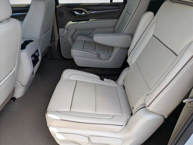 Used 2024 GMC Yukon XL Denali image 21