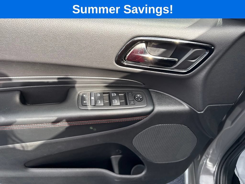 Used 2025 Dodge Durango GT AWD/4WD image 21