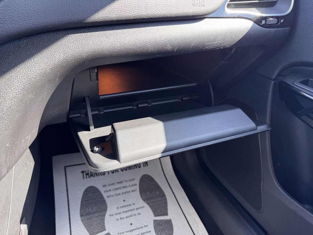 Used 2023 Jeep Cherokee Altitude Lux image 30