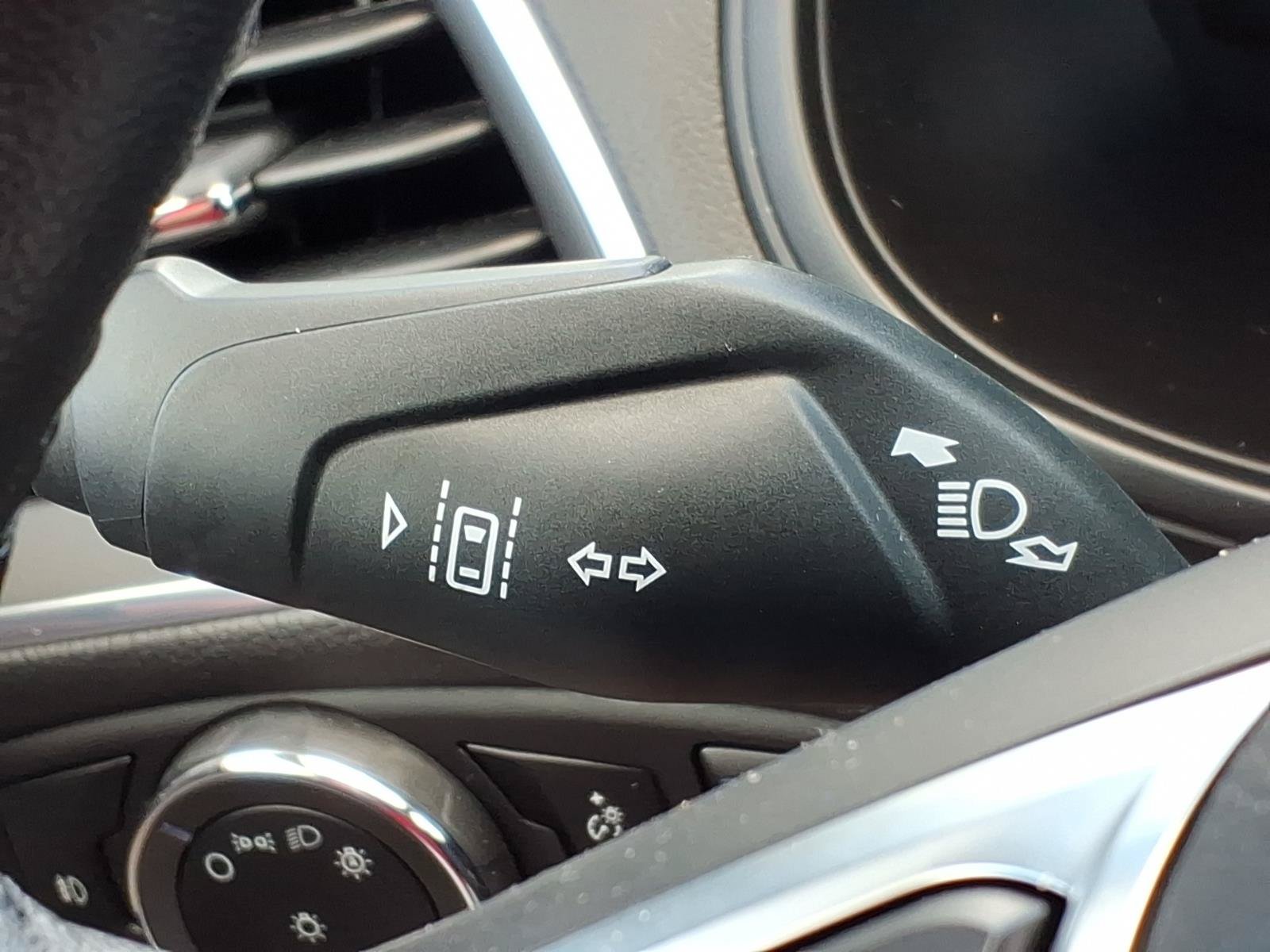 Certified 2024 Ford Edge Titanium AWD/4WD image 26