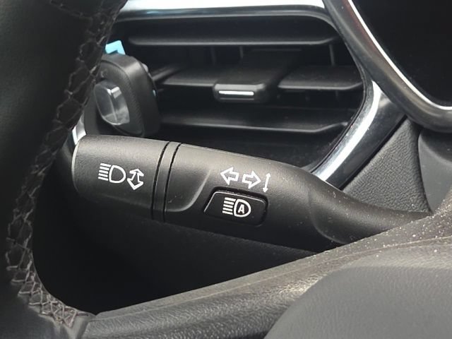 Used 2024 Chevrolet Equinox LT FWD image 40