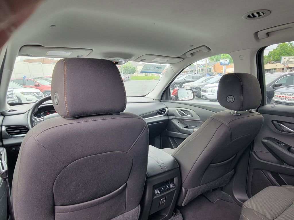 Used 2019 Chevrolet Traverse LT w/ LPO, Floor Liner Package AWD/4WD image 14