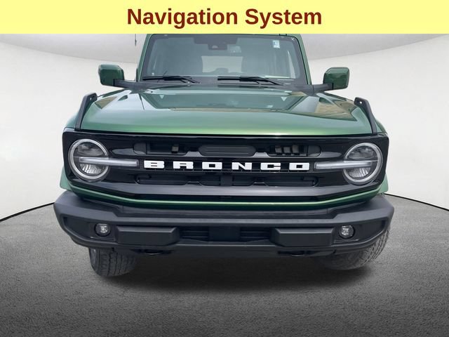 Certified 2025 Ford Bronco Outer Banks AWD/4WD image 4