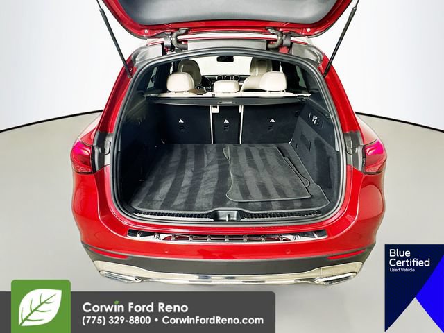 Used 2024 Mercedes-Benz GLC 300 4MATIC image 29
