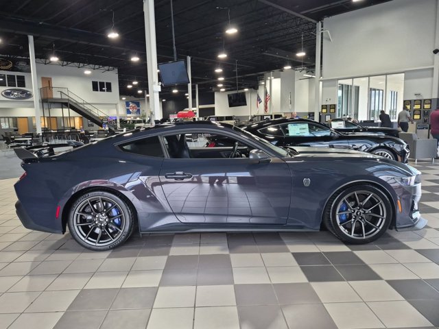 Certified 2024 Ford Mustang Dark Horse w/ Dark Horse Handlin Package RWD image 3