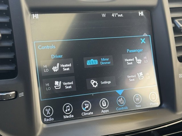 Used 2017 Chrysler 300 S w/ 300S Premium Group image 40