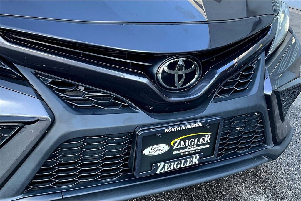 Used 2023 Toyota Camry SE image 29