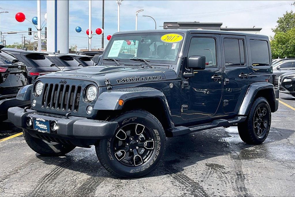 Used 2017 Jeep Wrangler Unlimited Sahara AWD/4WD image 11