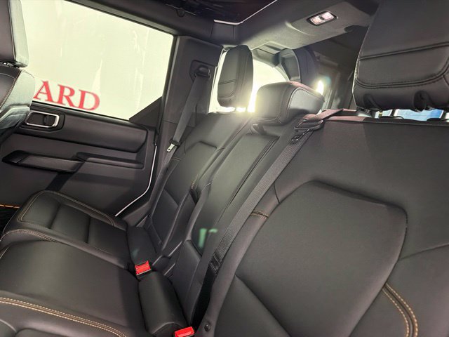 Certified 2024 Ford Bronco Badlands AWD/4WD image 29