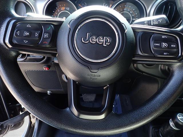 Used 2018 Jeep Wrangler Unlimited Sport AWD/4WD image 12