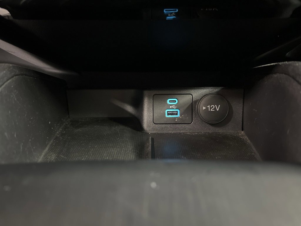 Certified 2022 Ford Escape SE w/ Cold Weather Package image 16