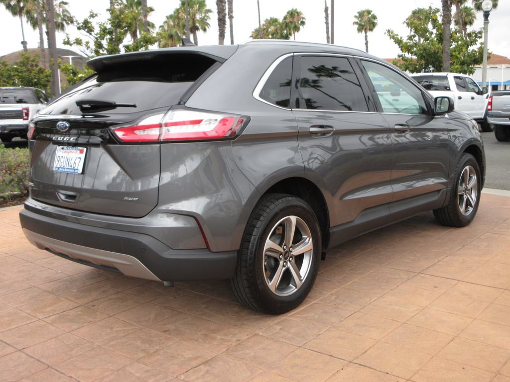 Certified 2023 Ford Edge SEL w/ Convenience Package AWD/4WD image 4