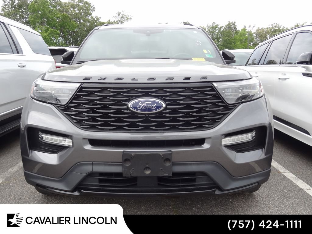 Certified 2022 Ford Explorer ST-Line w/ Class IV Trailer Tow Package AWD/4WD image 2