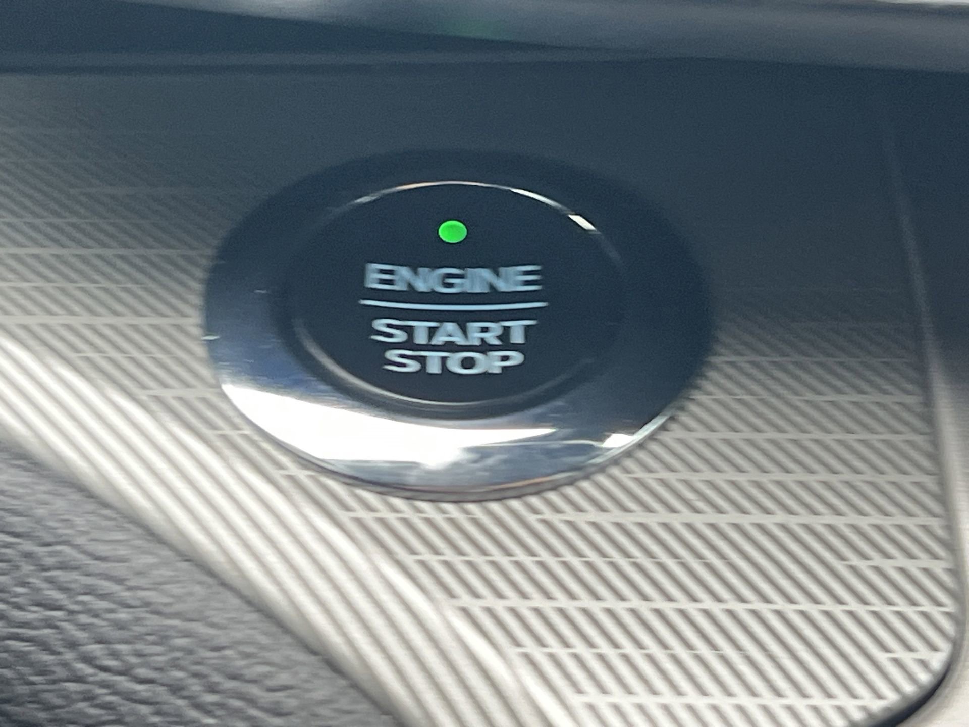 Certified 2021 Ford Explorer XLT w/ Equipment Group 202A image 8