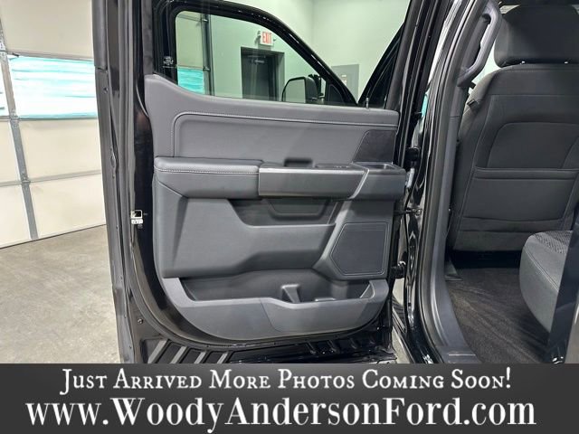 Certified 2022 Ford F150 XLT w/ Equipment Group 302A High image 28