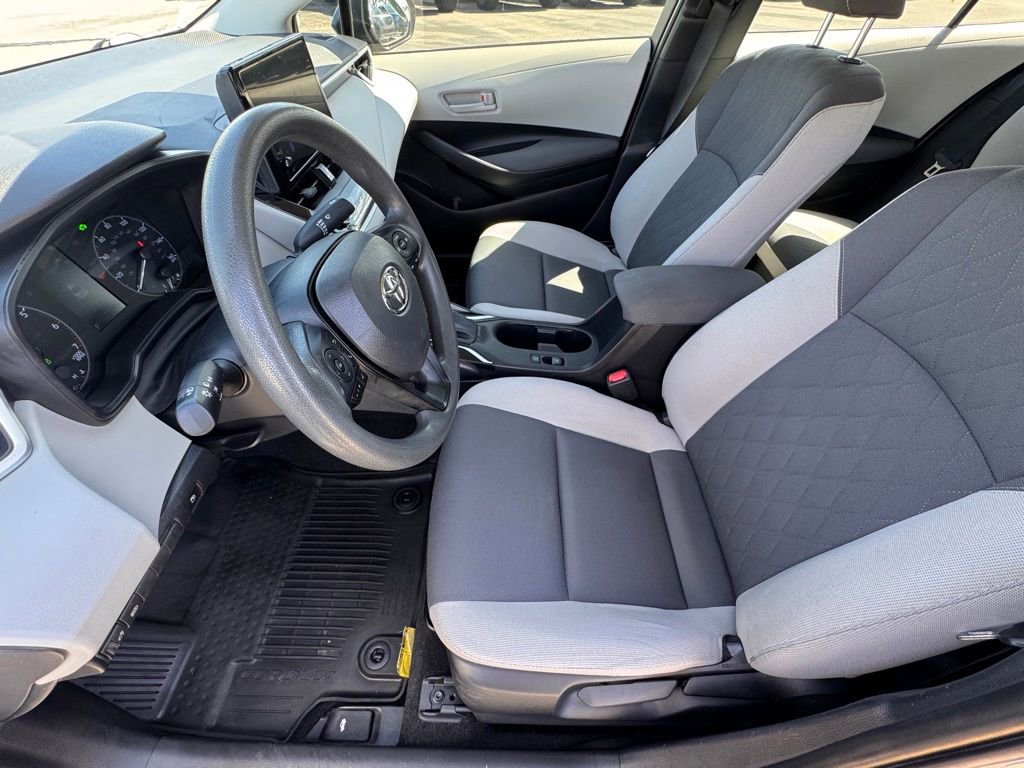 Used 2024 Toyota Corolla LE FWD image 17