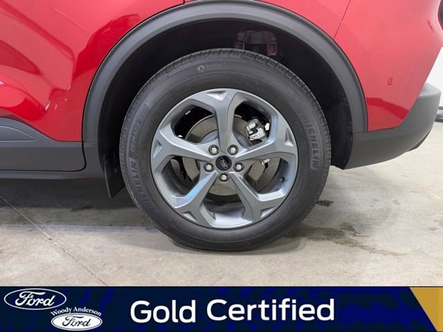 Certified 2025 Ford Escape ST-Line FWD image 8