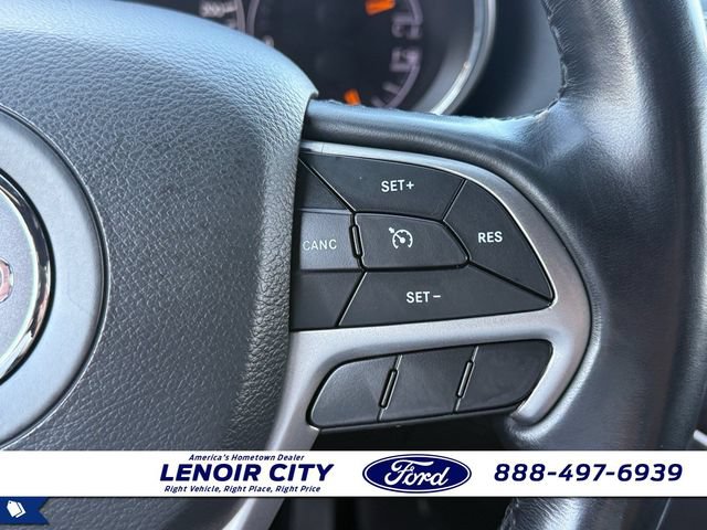Used 2022 Jeep Grand Cherokee Limited AWD/4WD image 21