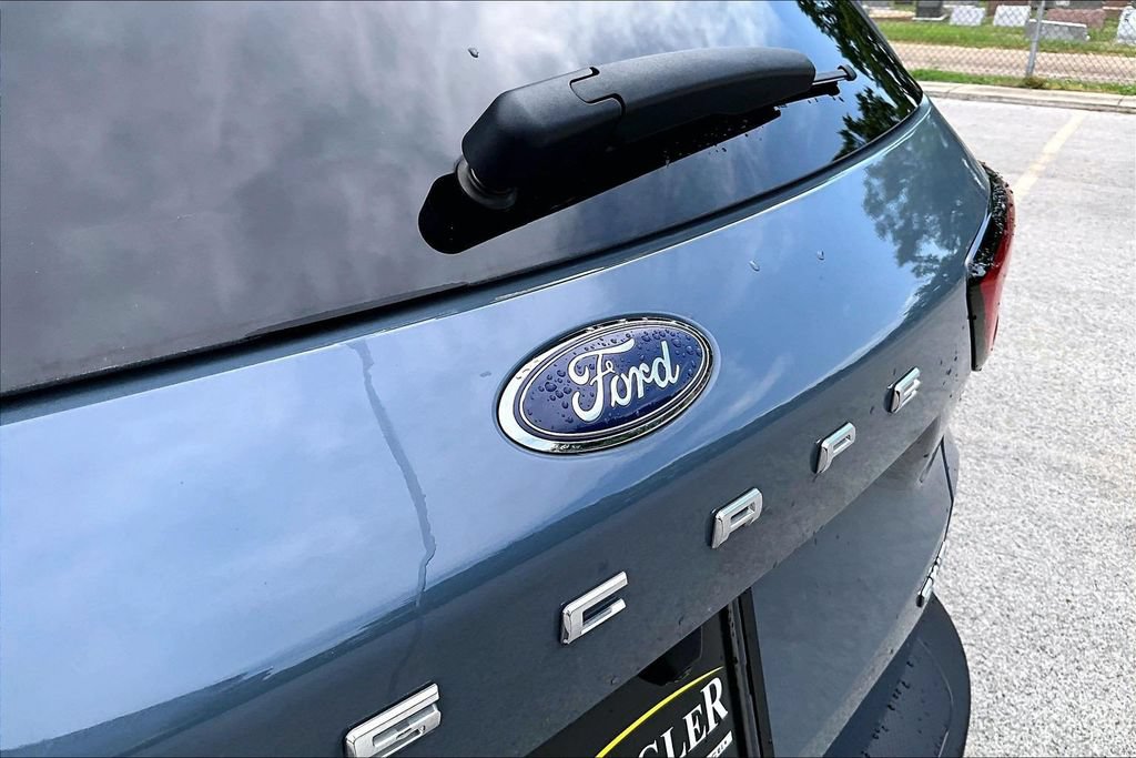 Certified 2025 Ford Escape ST-Line w/ Tech Pack #1 AWD/4WD image 30