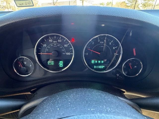 Used 2017 Jeep Wrangler Unlimited Sahara w/ Max Tow Package image 13