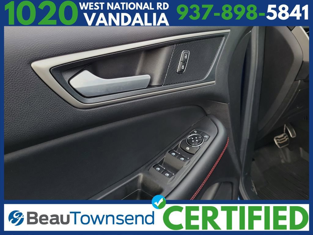 Certified 2020 Ford Edge ST-Line w/ Cold Weather Package image 19