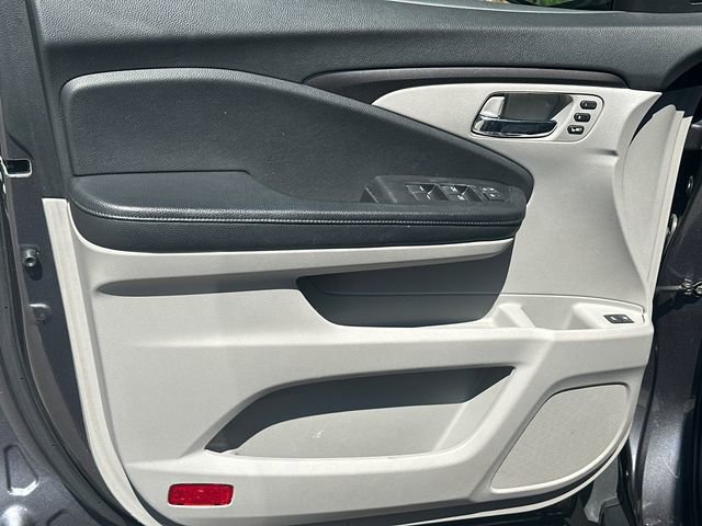 Used 2019 Honda Pilot EX-L image 12