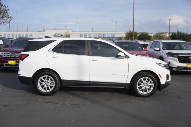 Used 2024 Chevrolet Equinox LT image 3