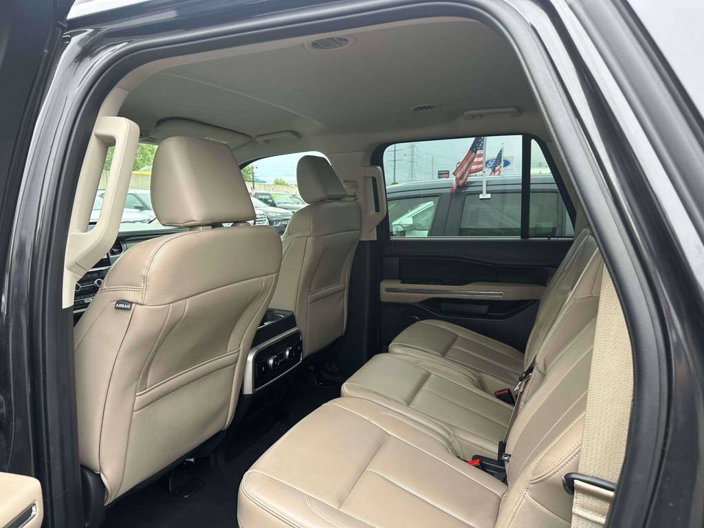 Certified 2024 Ford Expedition Max XLT AWD/4WD image 9