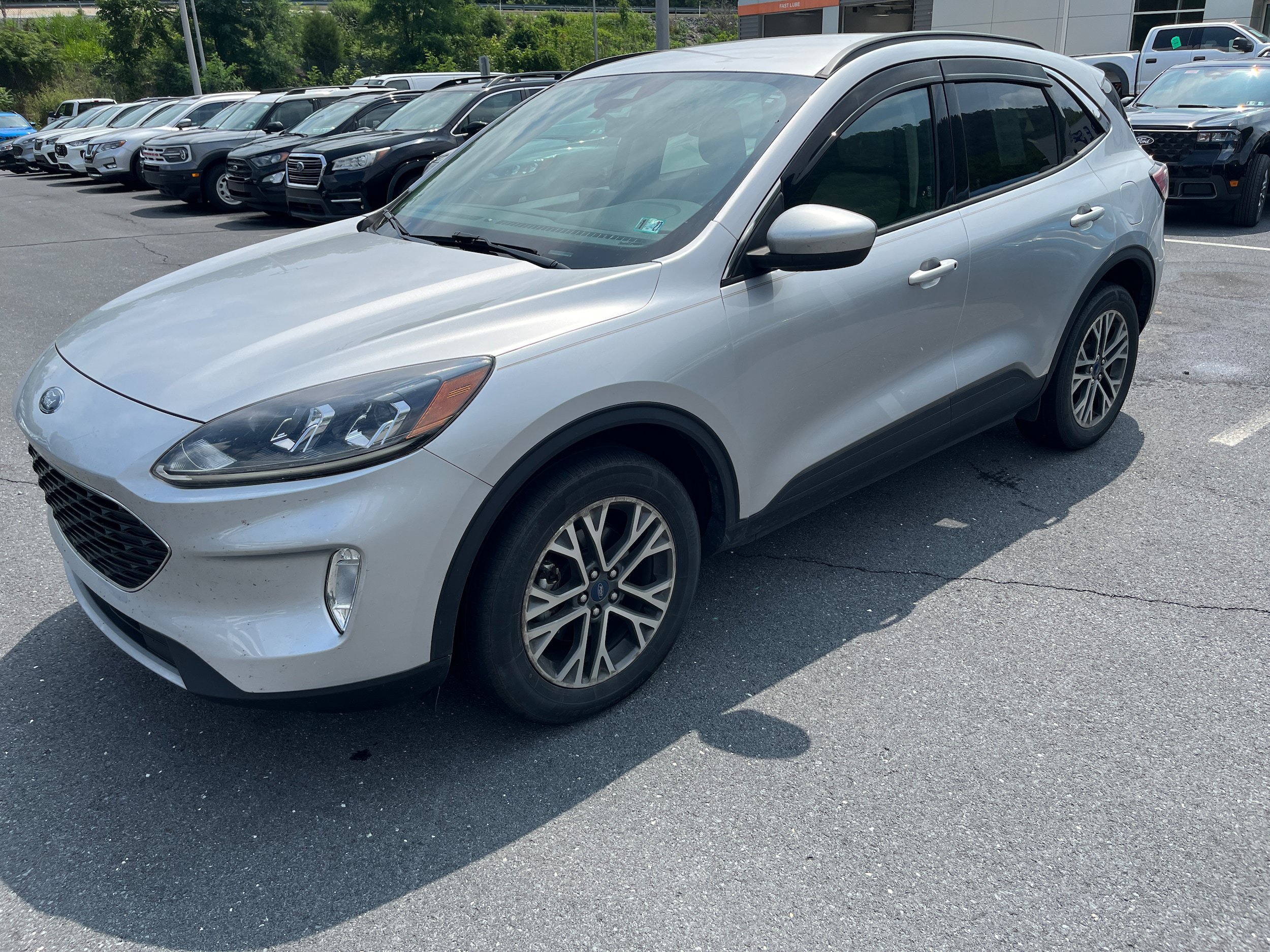 Certified 2020 Ford Escape SEL AWD/4WD image 19