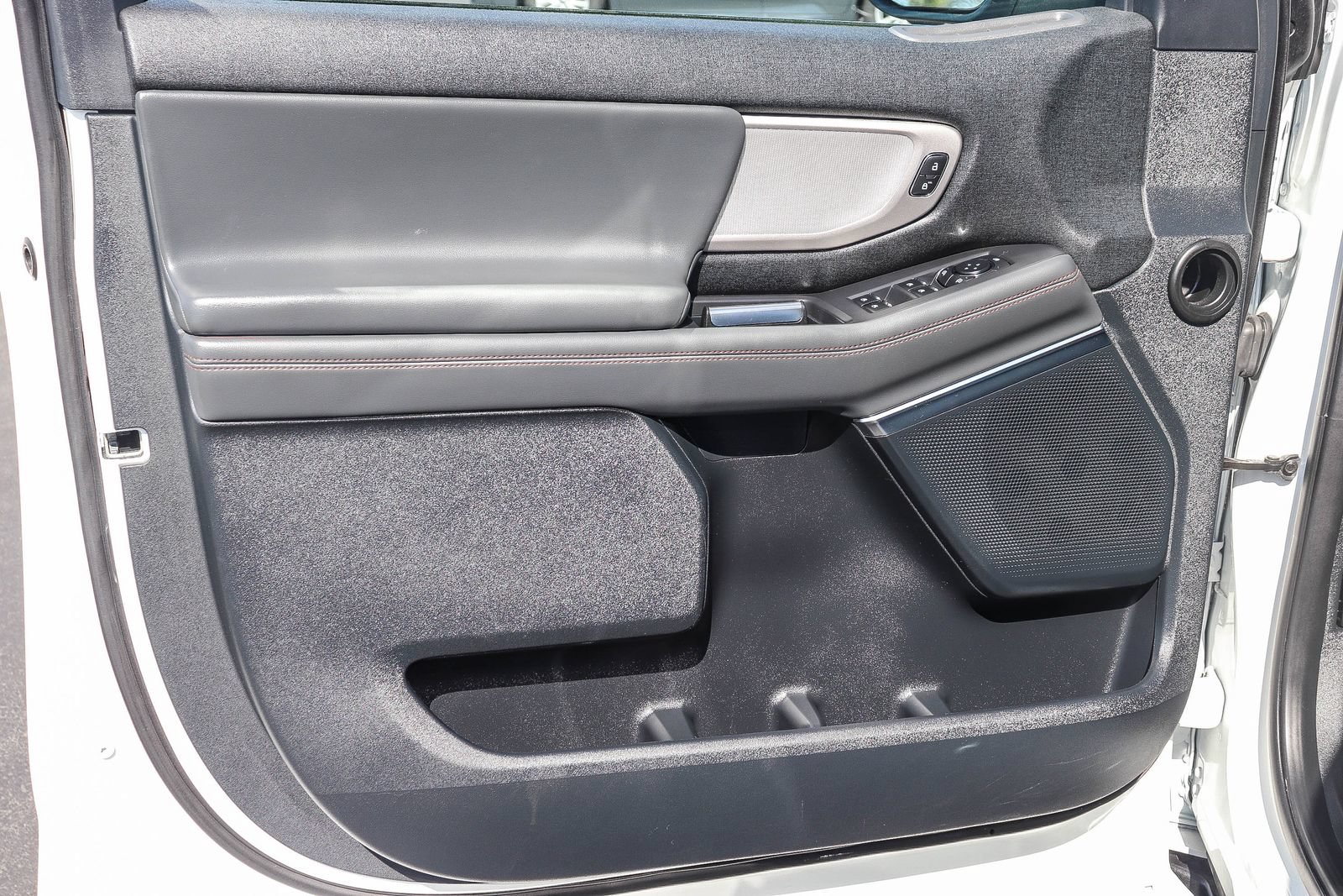 Certified 2025 Ford Expedition Max Active RWD image 21