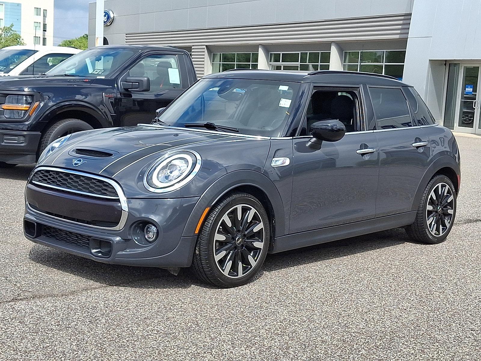 Used 2021 MINI Cooper S w/ Storage Package FWD image 5