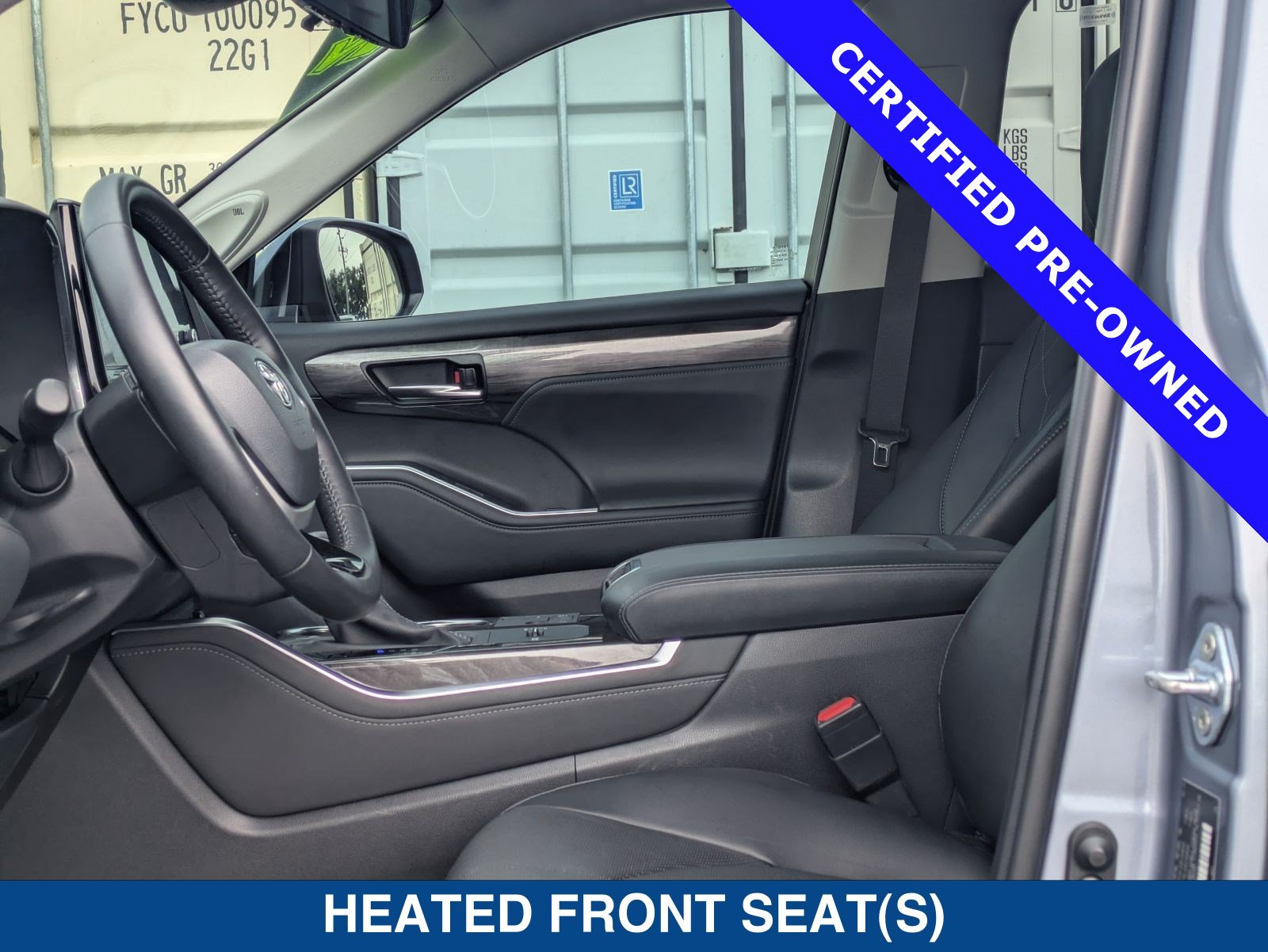 Used 2024 Toyota Highlander Platinum FWD image 23