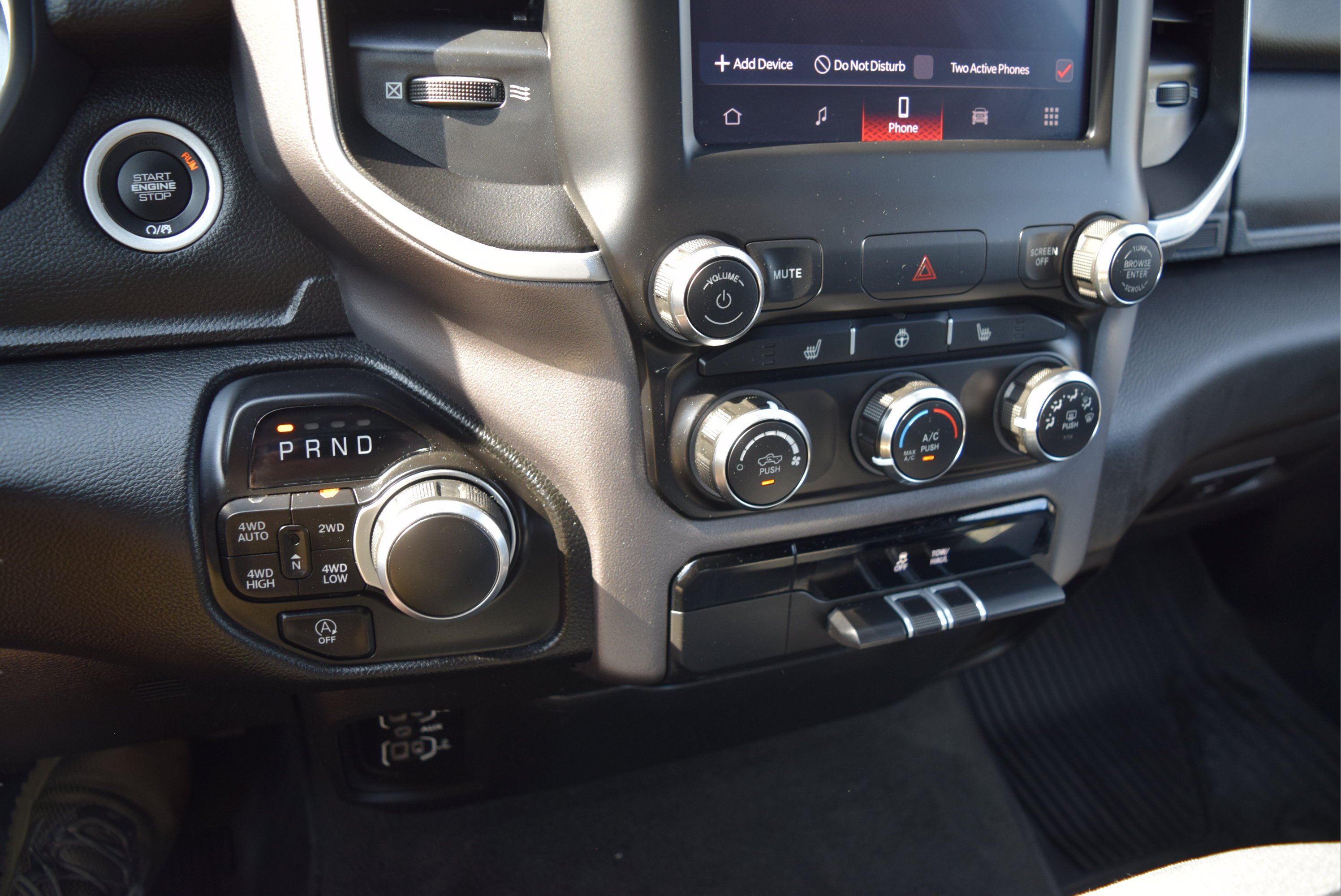 Used 2023 RAM 1500 Big Horn AWD/4WD image 14