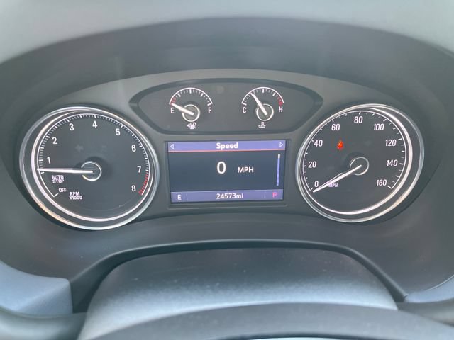 Used 2023 Buick Enclave Essence w/ LPO, Touring Package FWD image 10