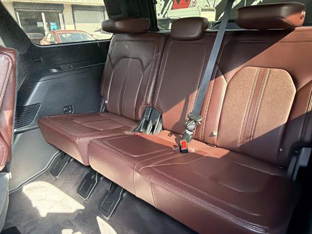 Certified 2022 Ford Expedition Limited AWD/4WD image 15