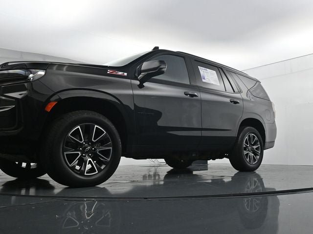 Used 2023 Chevrolet Tahoe Z71 w/ Luxury Package AWD/4WD image 33
