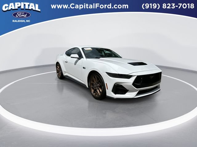 Certified 2025 Ford Mustang GT Premium RWD image 2