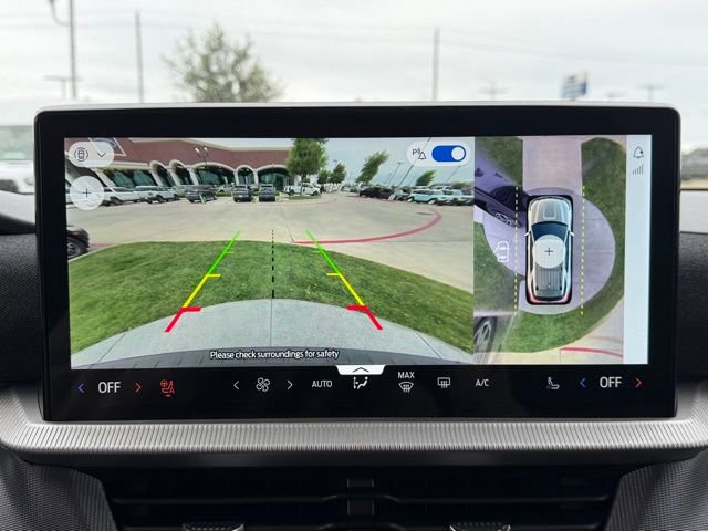 Certified 2025 Ford Explorer ST-Line image 17