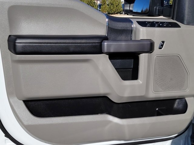 Certified 2022 Ford F350 XLT w/ FX4 Off-Road Package image 8