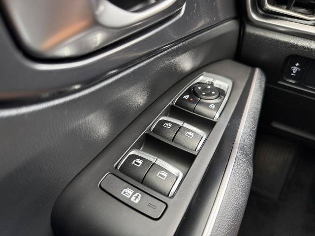 Used 2025 Kia Sorento S w/ Panoramic Sunroof Package AWD/4WD image 28