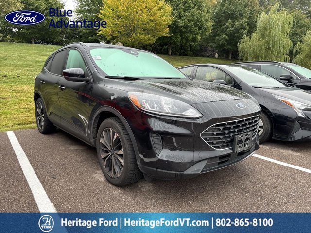 Certified 2022 Ford Escape SE w/ SE Sport Appearance Package