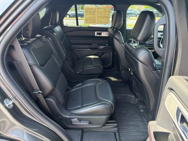 Certified 2020 Ford Explorer ST w/ Premium Technology Package AWD/4WD image 20