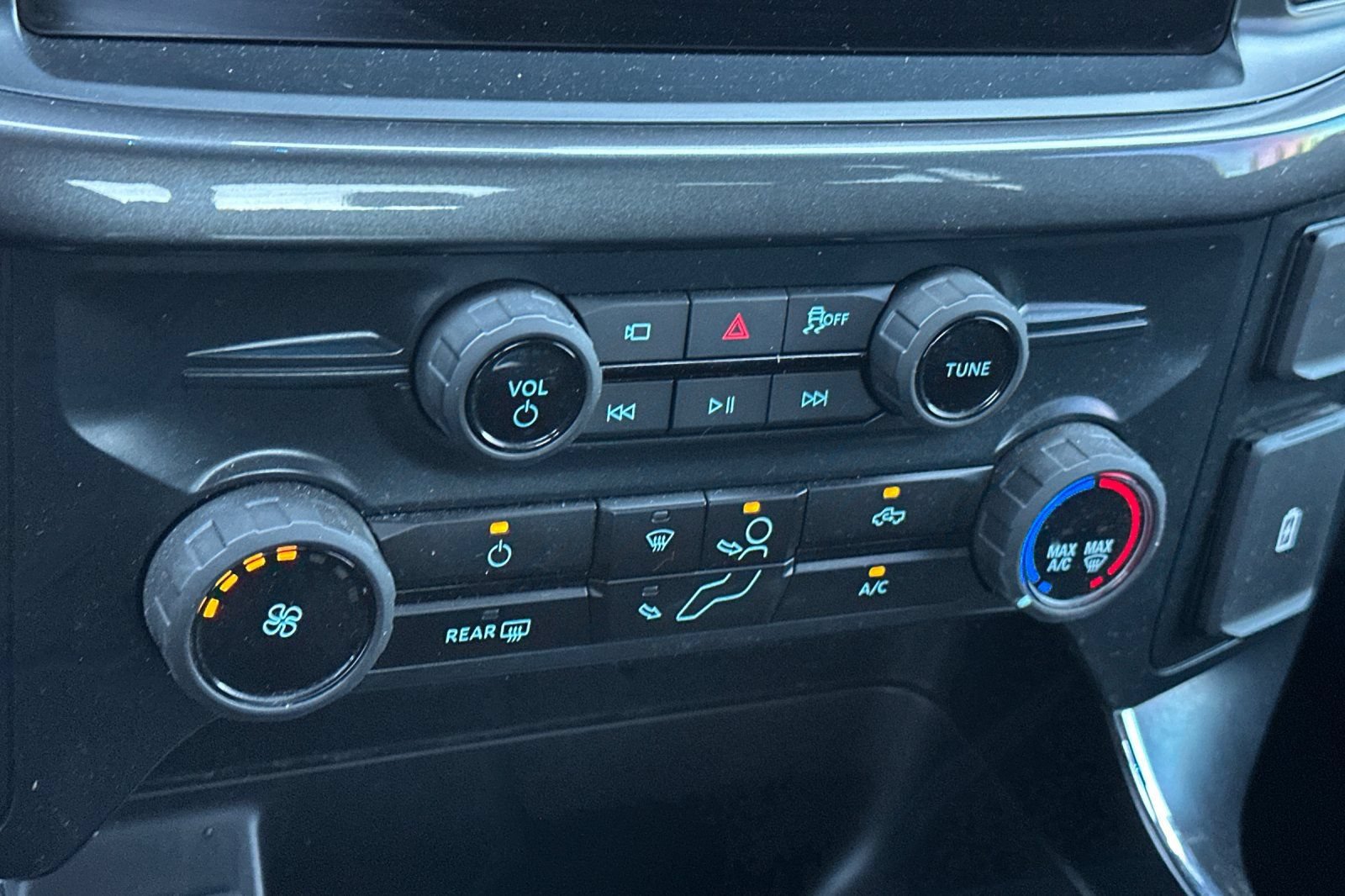 Certified 2025 Ford F150 STX RWD image 18