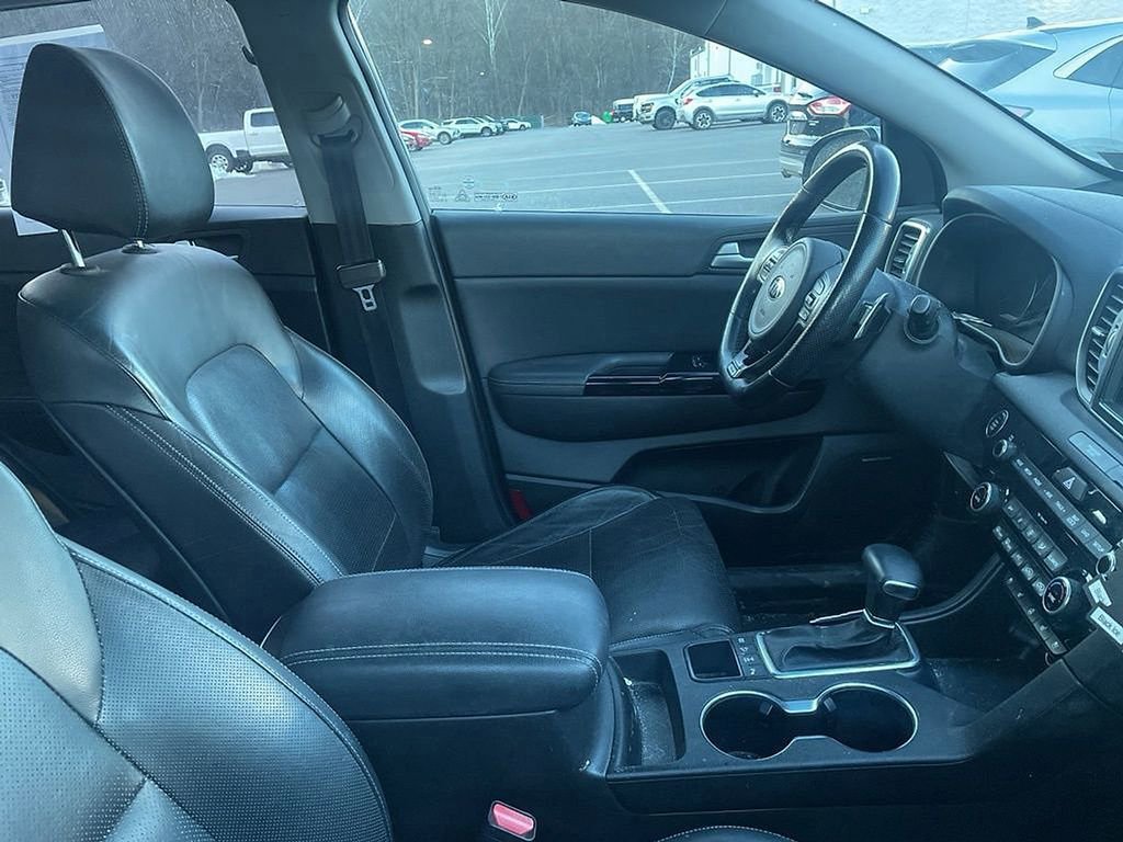 Used 2017 Kia Sportage SX image 10